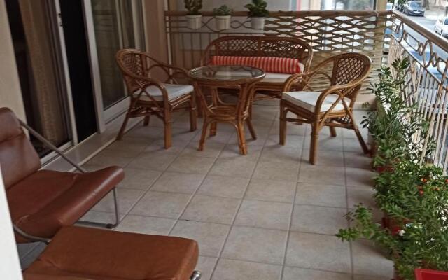 Πολυτελές οροφοδιαμέρισμα διαμπερές 1ου ορόφου