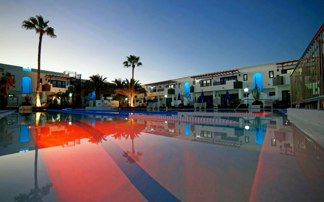 Apartamentos Plaza Azul
