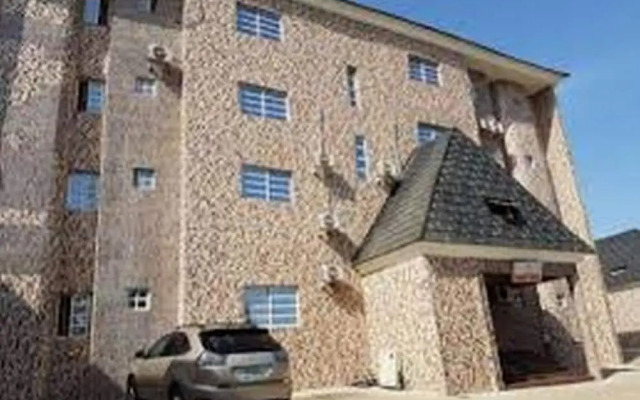 Rodze Hotel & Suites