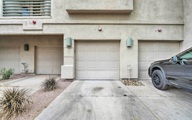 Pet-friendly Scottsdale Retreat w/ Pool & Balcony!