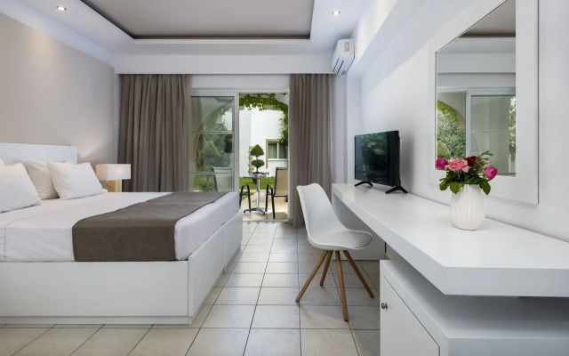 Gaia Royal Hotel