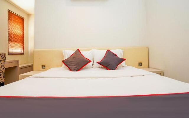 Collection O 29 Twin Tower