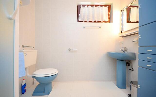 Apartment Dubravka in Banjol - island Rab