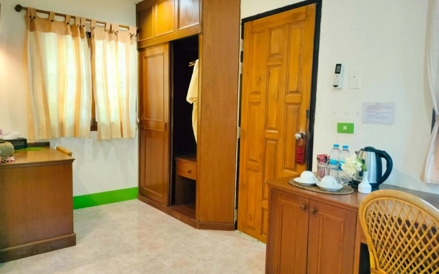 Phuwadee Resort & Spa