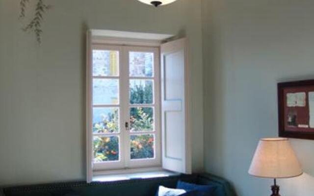 Отель Pyrgos Of Mystra