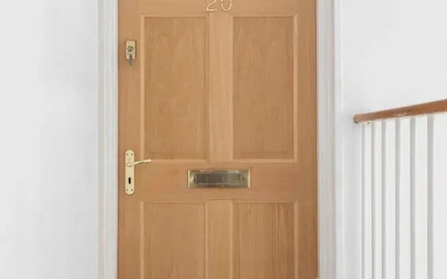 Warner House Apartments