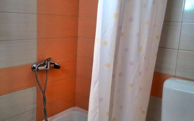 Room in Guest Room - Guesthouse Raffaello