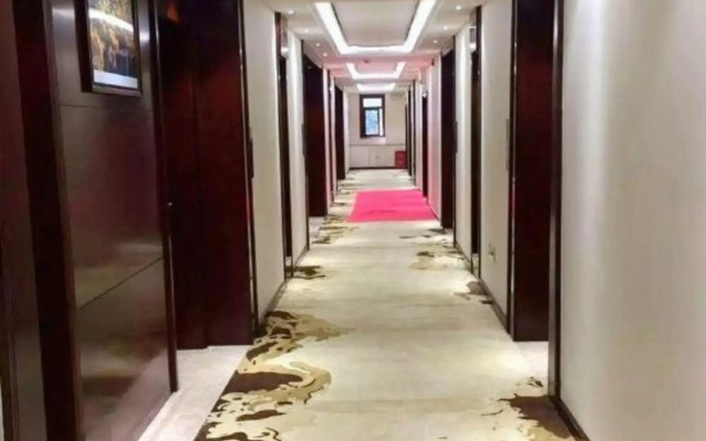 Gele Yangzong Hotel