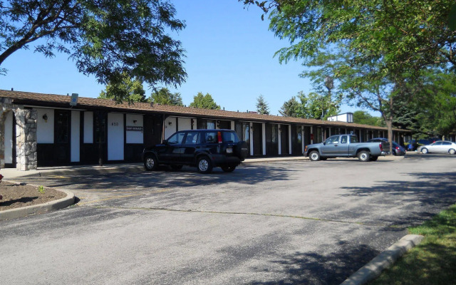 Value Inn Milwaukee Airport South