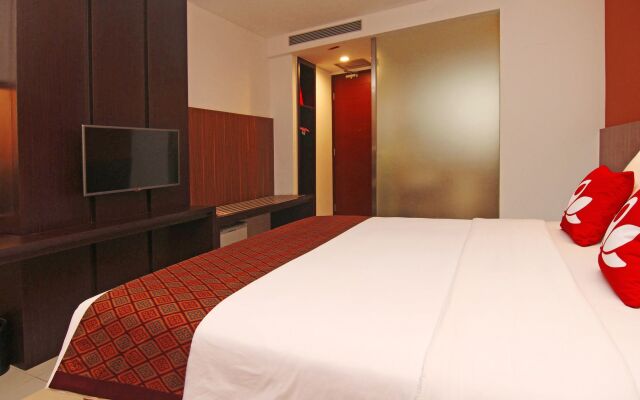 ZEN Premium Near Rumah Mode