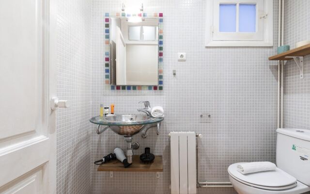 Ab Sagrada Família Passatge Font Apartment