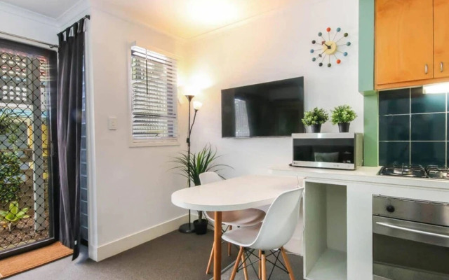 Open-plan Studio In Great Location