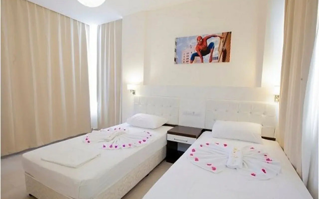 Side Suite Hotel
