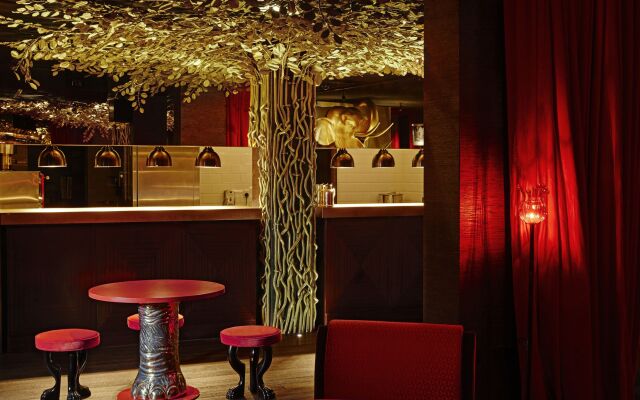 The Vagabond Club, Singapore, a Tribute Portfolio Hotel