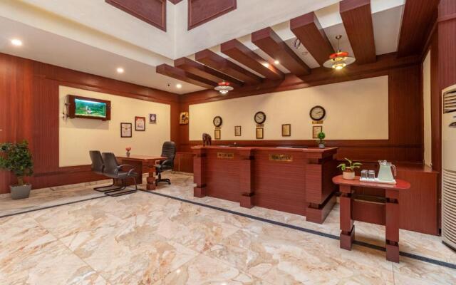 Zip By Spree Hotels Mangala Towers Thrissur