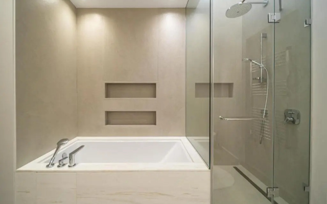 Villa Elea, New Deluxe Golf Villa at Aphrodite Hills - 6 Bedrooms, 7 Bathrooms