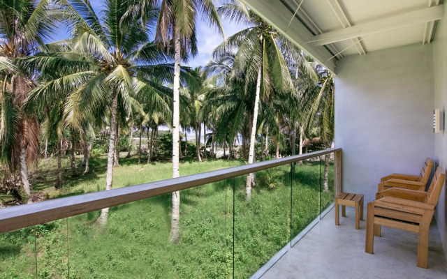 Reef Beach Resort