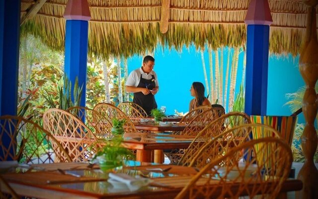 Alma Del Pacifico Beach Hotel & Spa
