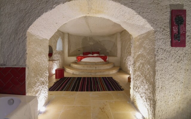 My Cave Suites