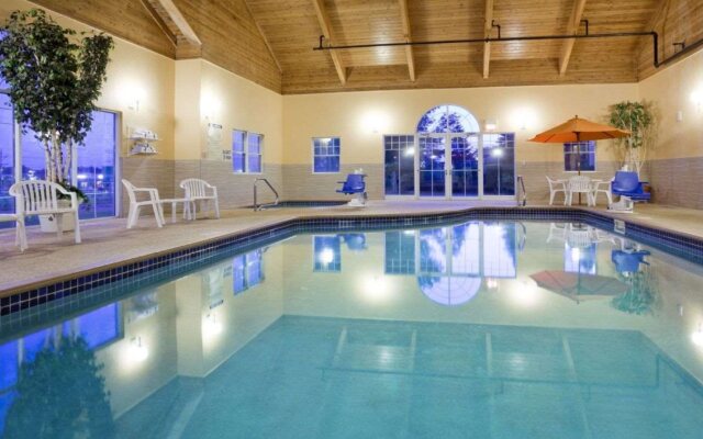 Quality Inn & Suites