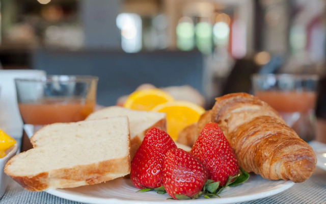 Best Western Hotel Acadie Paris Nord Villepinte