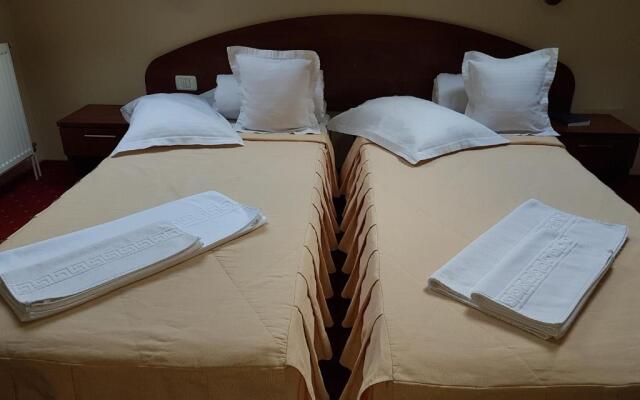 Hotel Iris