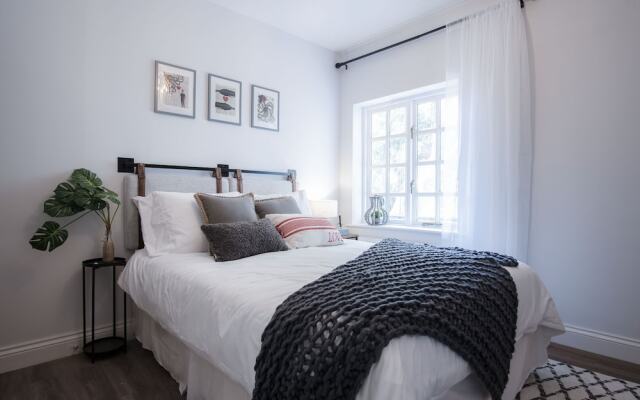 The Sand Castle - 2 Bedroom Apartment - Tenby