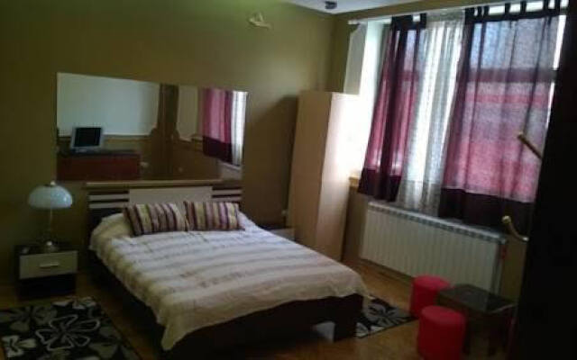 Hostel King