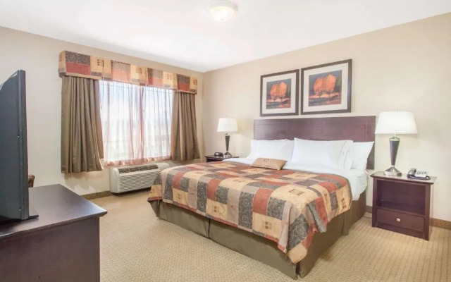 Ramada Pincher Creek