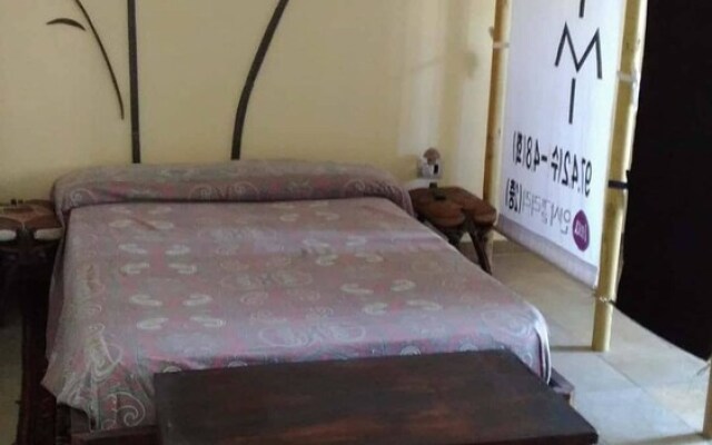 Studio in Belpasso, with Wonderful Mountain View And Enclosed Garden -