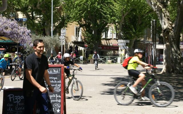 Charming Apartment in Montbrun-les-bains With Balcony