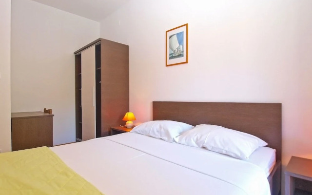 Rooms Ivica 1452