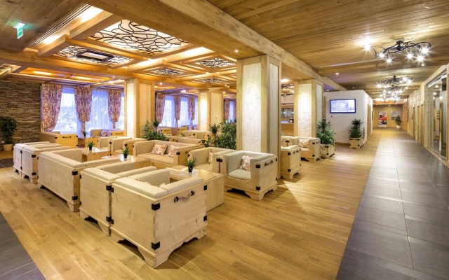 Hotel Bania Thermal & Ski
