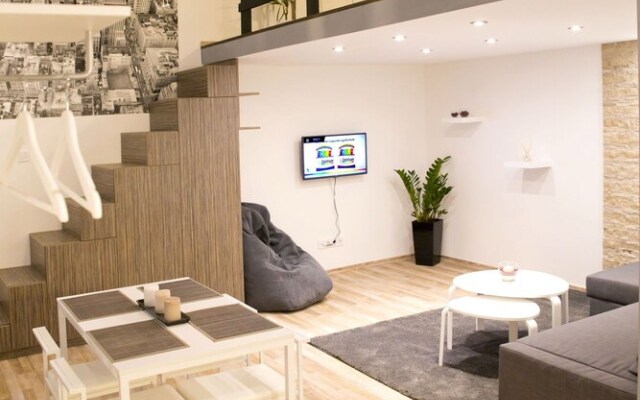 BPM-Fancy Apartment of Budapest