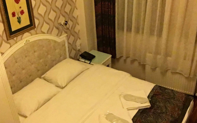 Peteks Hotel