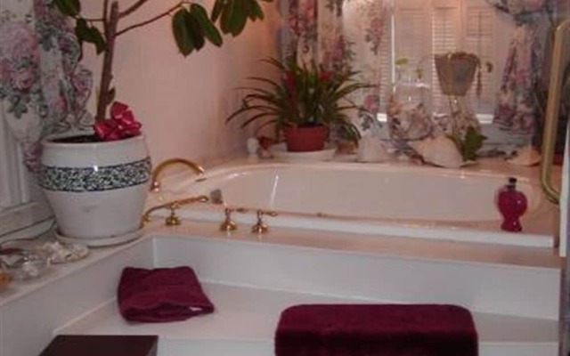 The Inn on the Horse Farm