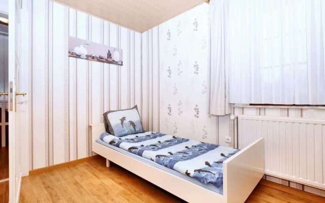 Cosy Apartment in Born With Terrace and Garden