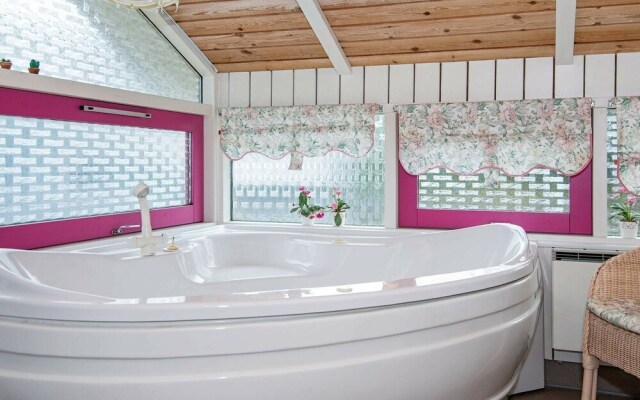 8 Person Holiday Home in Glesborg
