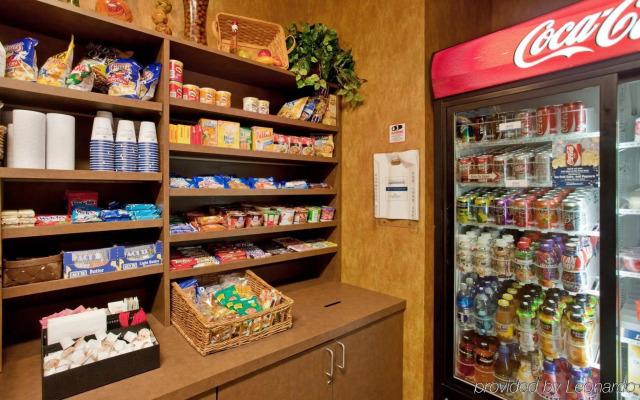 Candlewood Suites St Robert by IHG