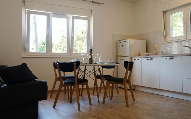 Apartment Nora Wine House