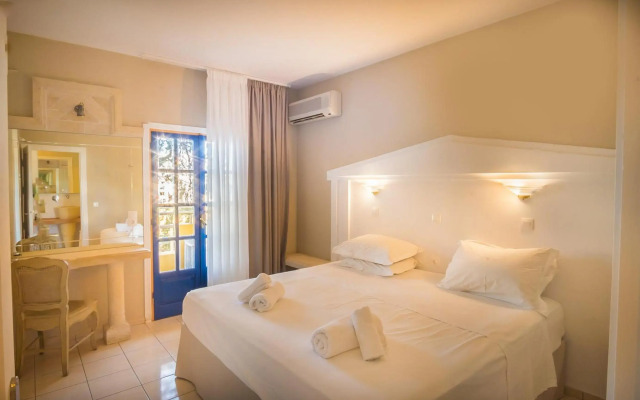 Parthenis Hotel & Suites