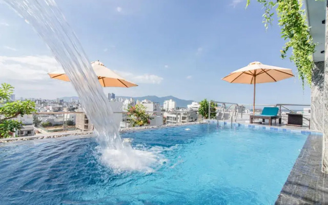 Laurel Danang Apartment