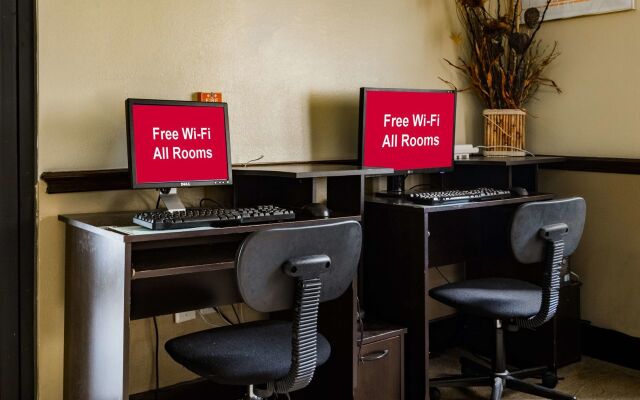 GreenTree Inn Houston IAH Airport