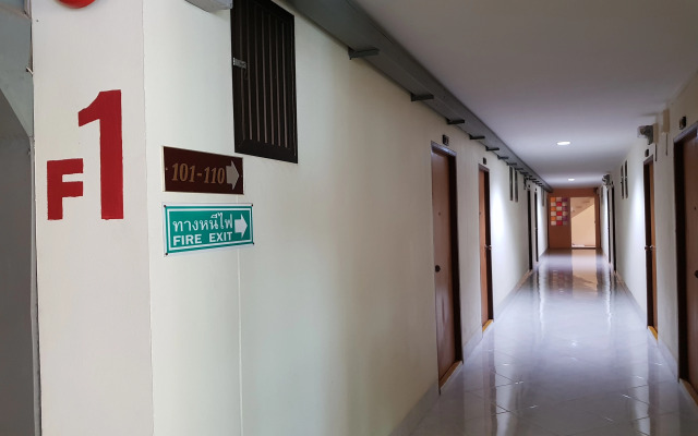 PoonSook Resident Hotel