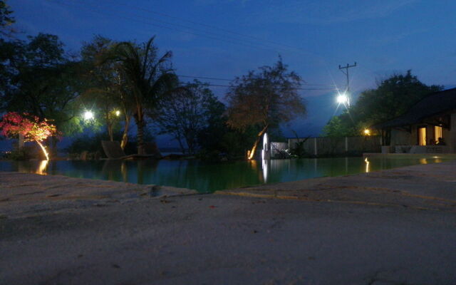 Satu Tiga Resort