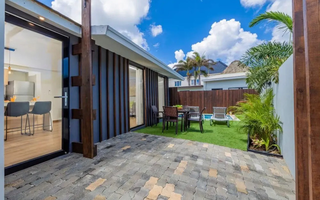 Brand NEW 2br1ba w Privatepool in Amazing Location
