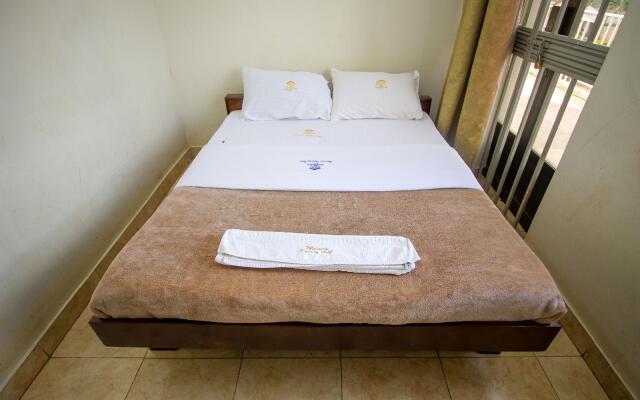 Mwana Highway Hotel Iganga