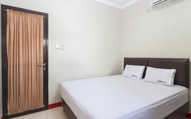 RedDoorz @ Aselih Jagakarsa