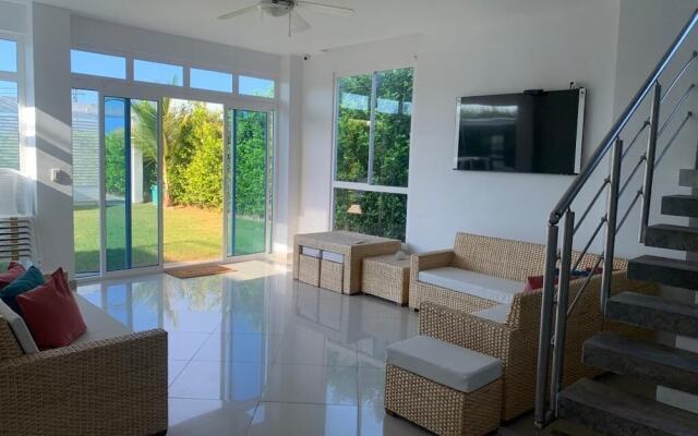 Beach Cabin Near Barranquilla