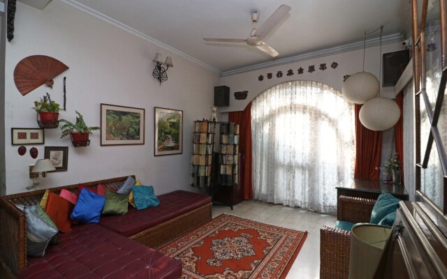 OYO 37683 Second Home